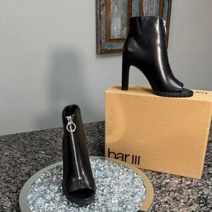 Bar III Black peep toe Zippered Heeled Boots NEW 6